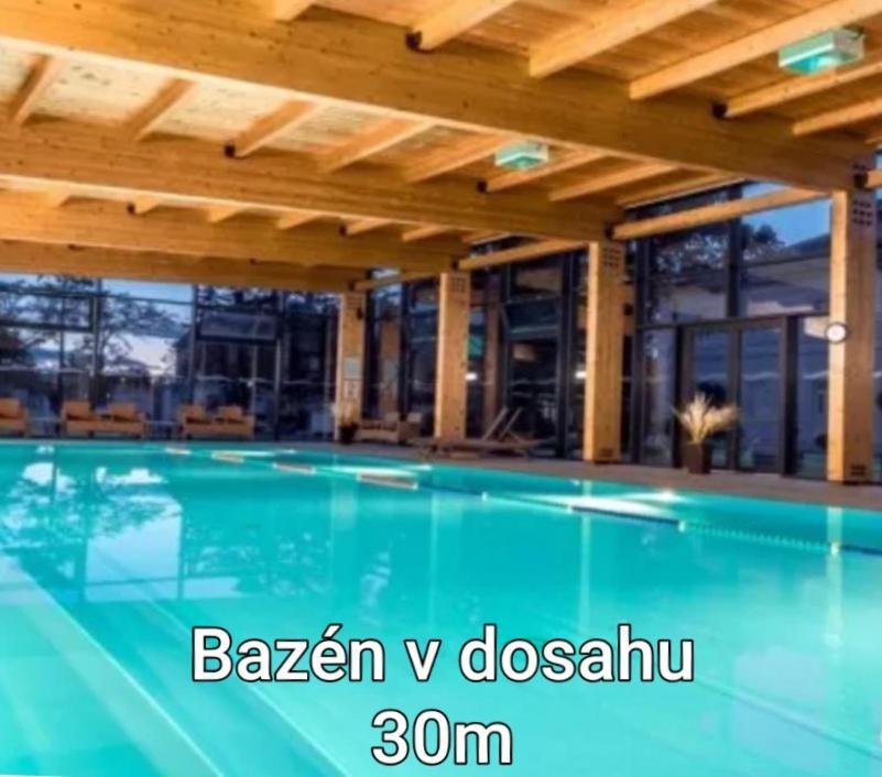 Apartmany Centro & Jacuzzi Piest'any Exterior foto